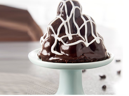 Çikolatalı Profiterol Pasta